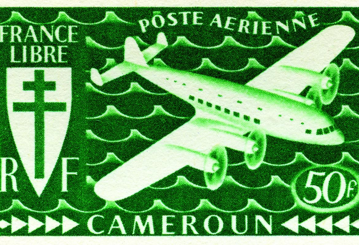 Type avion de la France Libre commun à 13 territoires ; épreuve de luxe du 50 f du Cameroun (détail).